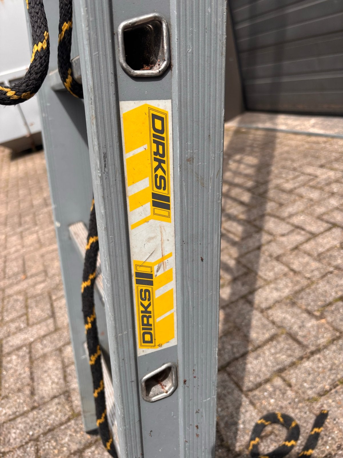 Dirks uitschuifbare ladder - 2x 18 sports, Ophalen, Gebruikt, Ladder, Opvouwbaar of Inschuifbaar