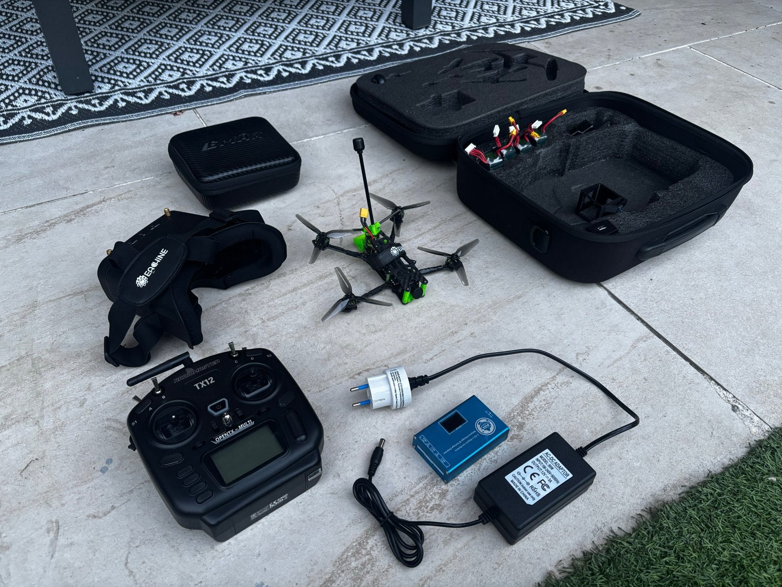 FPV Drone Set: Eachine Novice-IV compleet, Audio, Tv en Foto, Drones, Zo goed als nieuw, Racedrone, Standaard kwaliteit, Overige merken