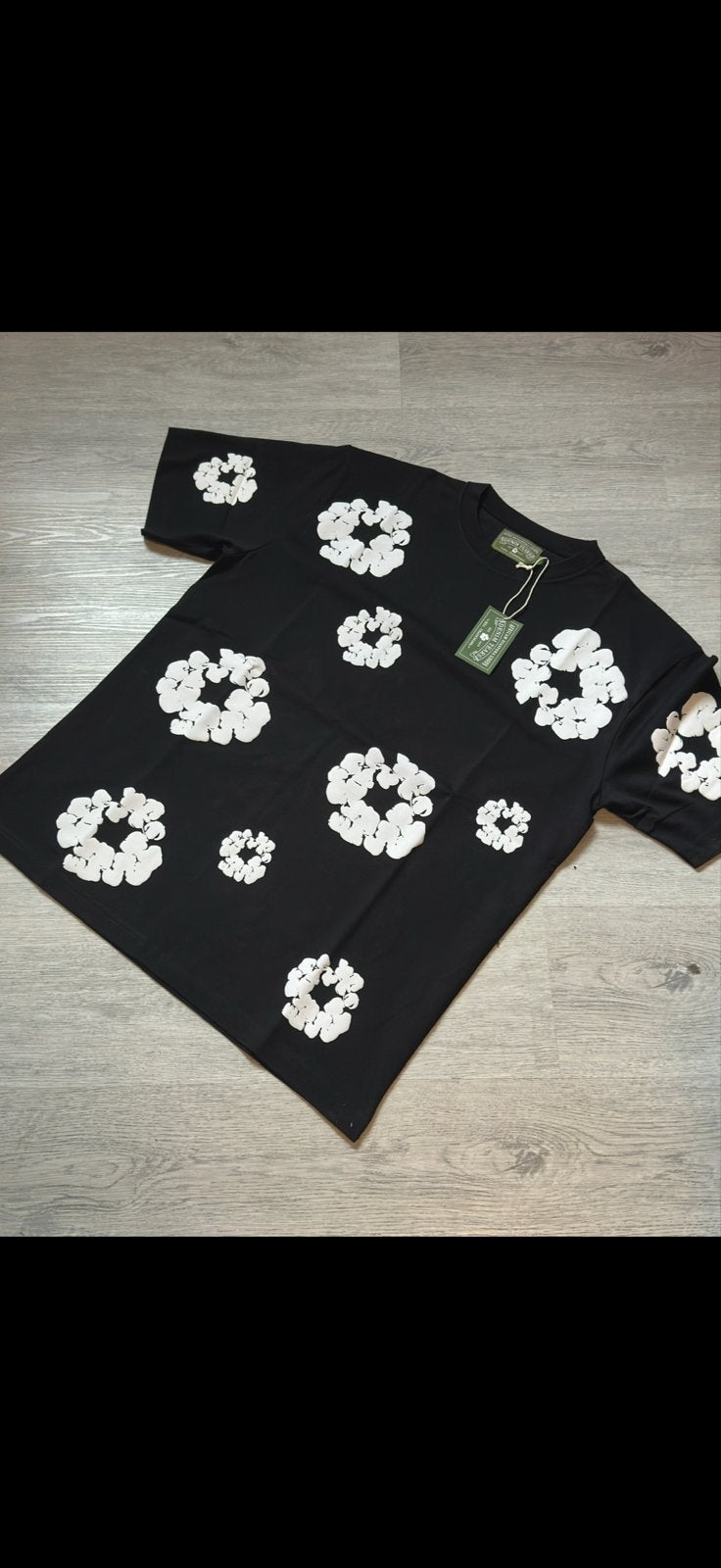 Denim Tears T-shirt Zwart Maat L, Ophalen of Verzenden, Nieuw, Maat 52/54 (L), Zwart