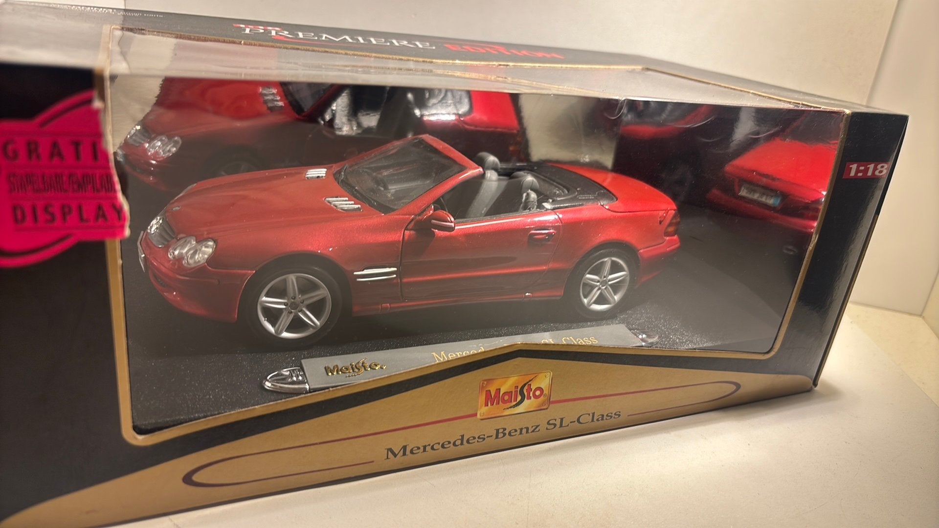 Mercedes benz sl class red maisto 1.18, Hobby en Vrije tijd, Maisto, Ophalen of Verzenden, A, A
