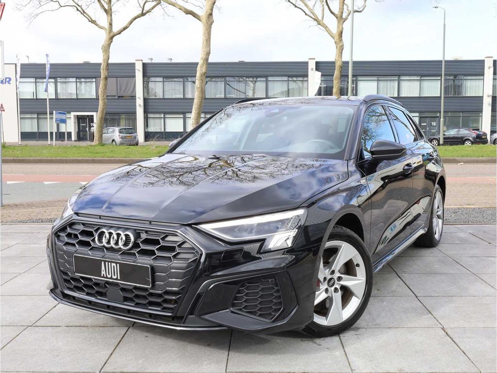 Audi A3 Sportback 45 TFSI e S edition Competition S-Line 245, Auto's, Automaat, Gebruikt, Overige brandstoffen, Bedrijf