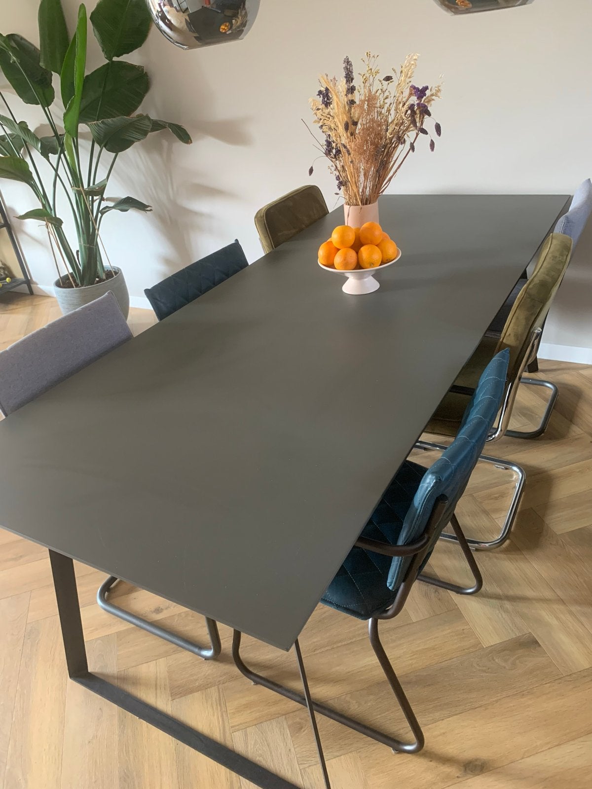 Goossens | Moderne eettafel met metalen onderstel | 220x90, Ophalen, 200 cm of meer, 50 tot 100 cm, Zo goed als nieuw
