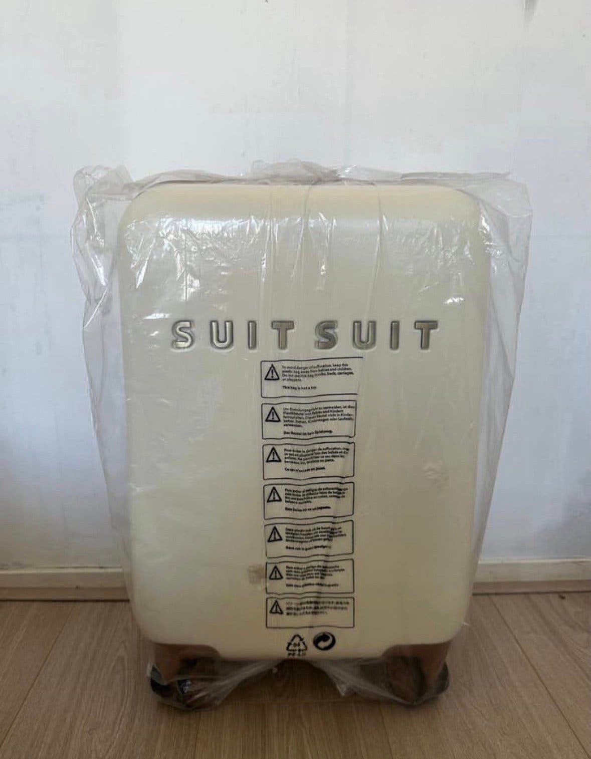 SUITSUIT koffer 55cm Antique White inc label en beschermhoes, Ophalen, Nieuw, Hard kunststof, 50 tot 60 cm