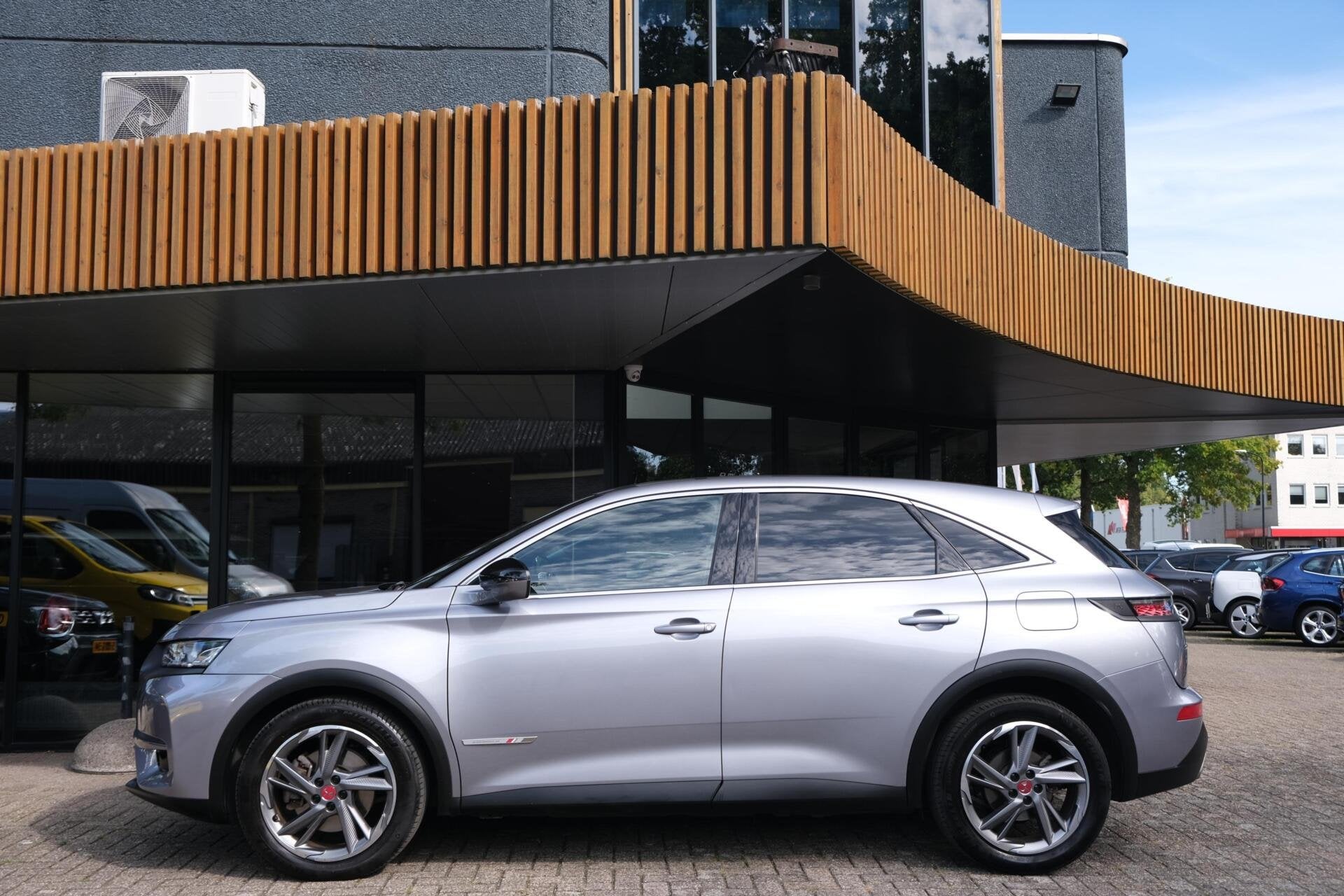 Ds 7 Crossback E-Tense 4x4 Performance Line|Rijklaar!|AppleC, Auto's, Automaat, Gebruikt, 4 cilinders, Alcantara