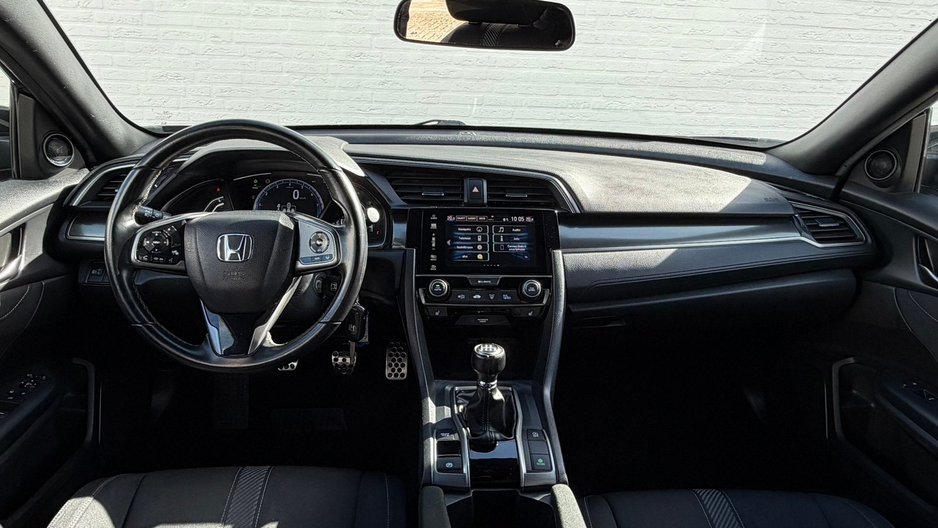 Honda Civic 1.0 i-VTEC PDC+Camera Clima Navigatie Stoelverwa, Dealer onderhouden, Stof, Gebruikt, Euro 6
