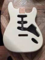 Stratocaster body Essen Vintage white nitro satin ‘ new, Verzenden, Geen, Geen, Jpsg