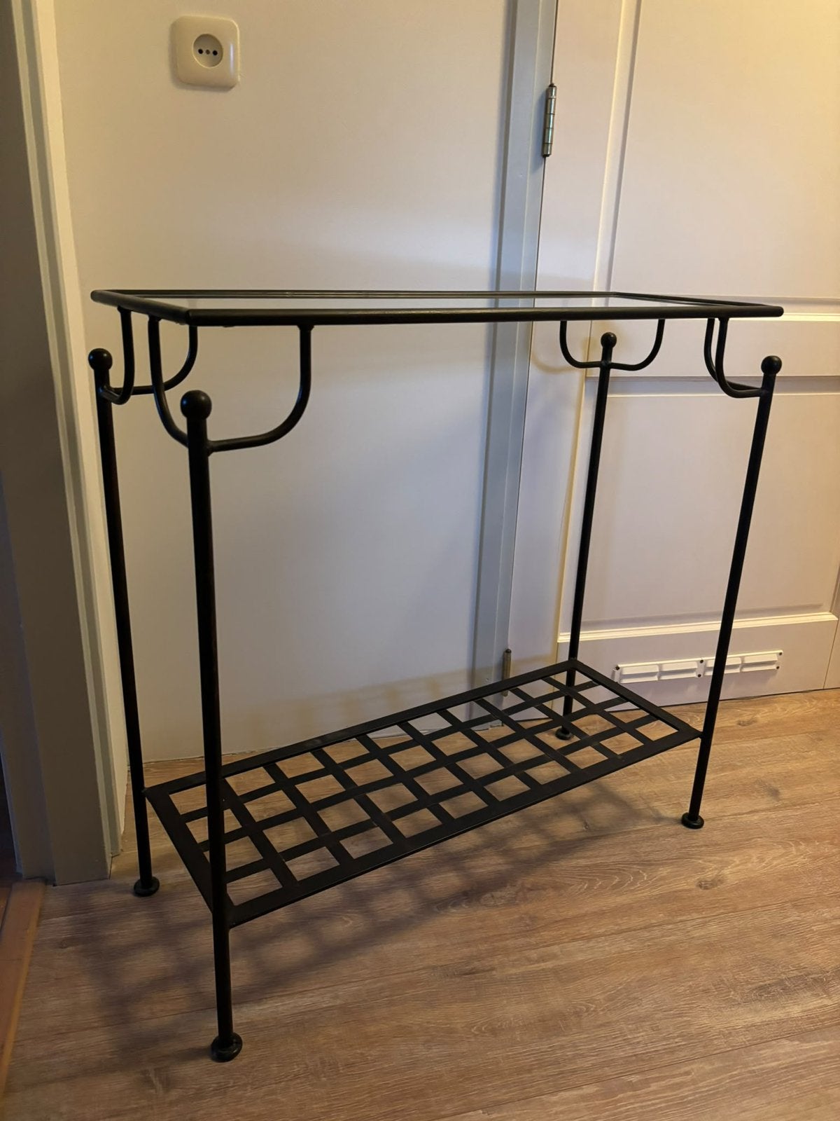 Gietijzeren sidetable, Ophalen, 50 tot 100 cm, Zo goed als nieuw, Glas