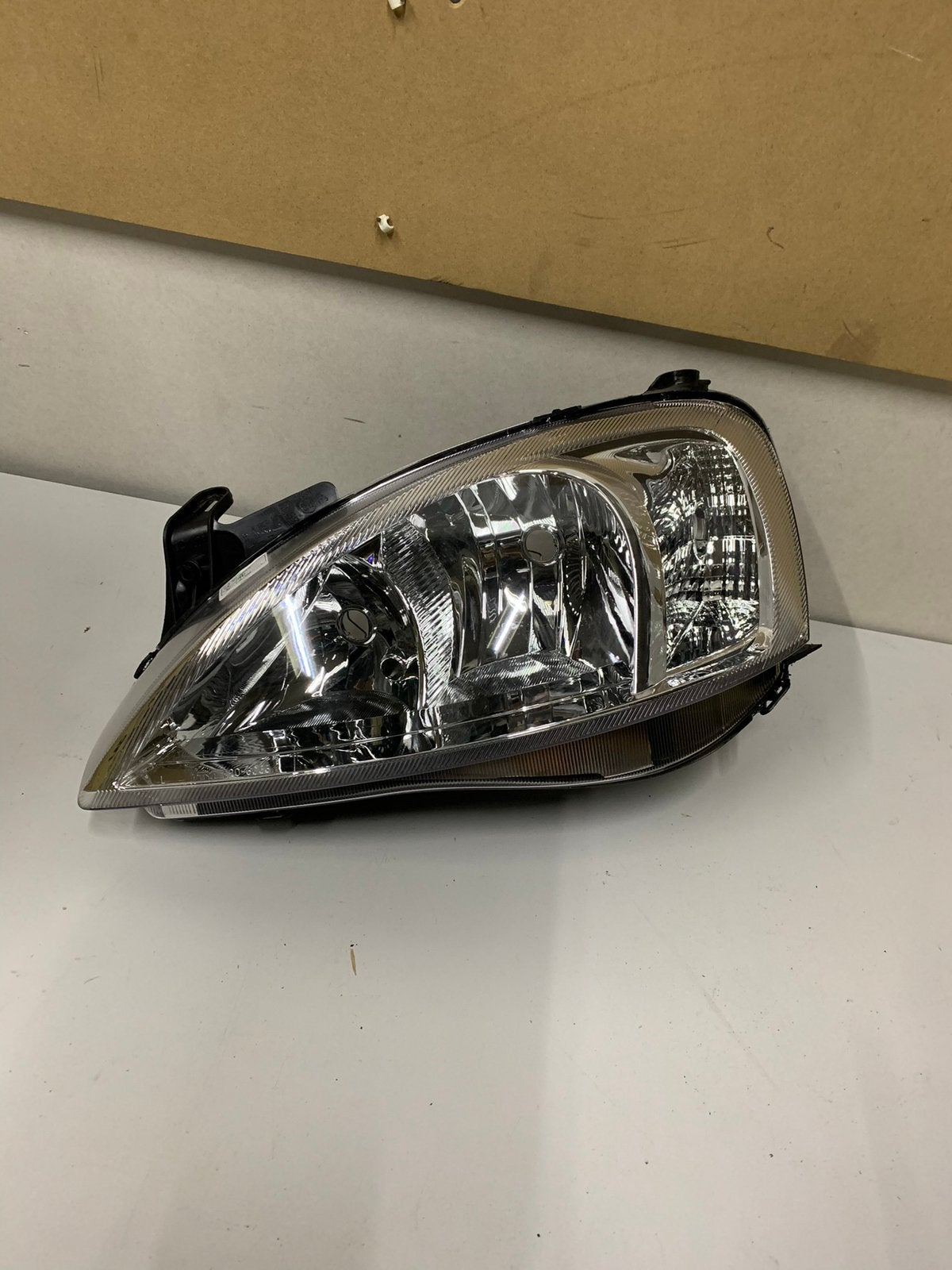 Koplamp opel corsa C combo 2000-2009 links, Auto-onderdelen, Ophalen of Verzenden, Nieuw, Opel