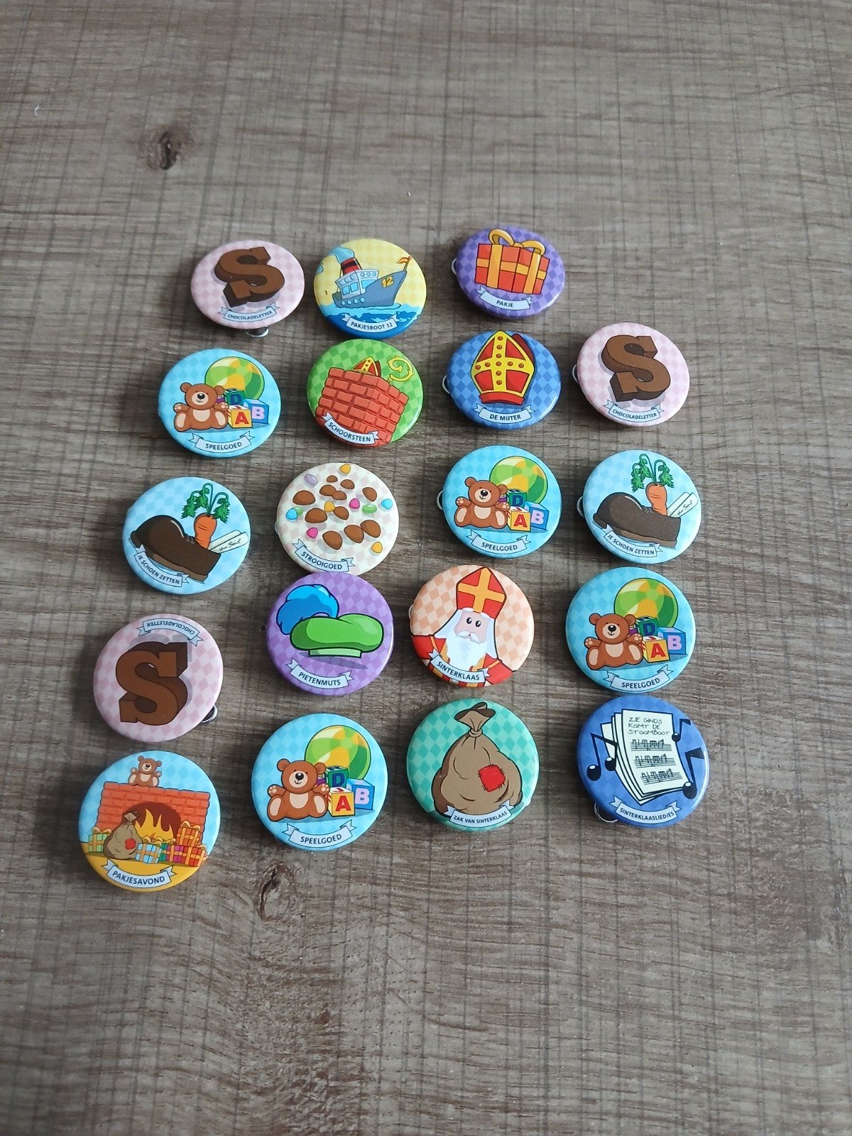 Sinterklaas Buttons - Diverse Ontwerpen, Ophalen of Verzenden, Zo goed als nieuw, Overige onderwerpen, Button