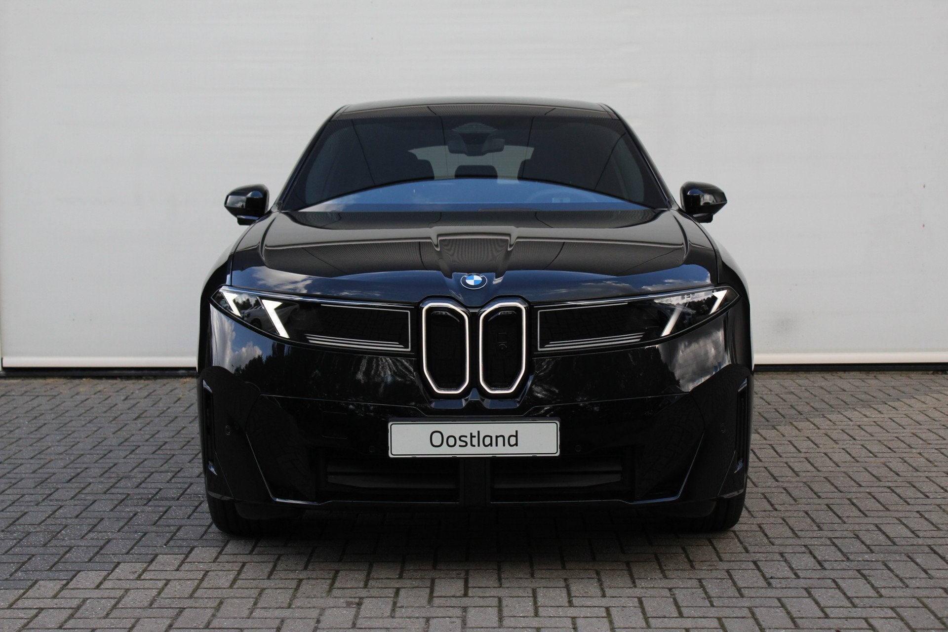 BMW iX3 40 eDrive M Sport / Panoramadak / Trekhaak / 3D Head, Auto's, Dealer onderhouden, Achterwielaandrijving, Zwart, Zwart
