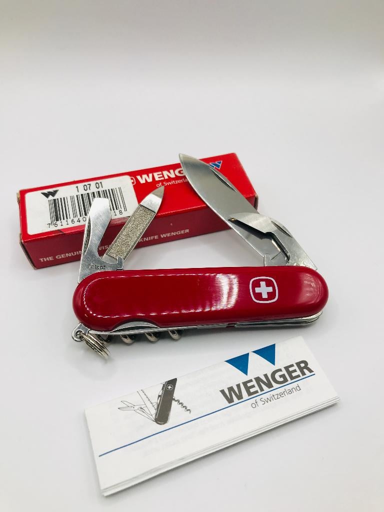 Wenger Commander 1.07.01: Basic 07 nail file/cleaner slim 2L, Caravans en Kamperen, Vintageknives.nl, Nieuw, Ophalen of Verzenden