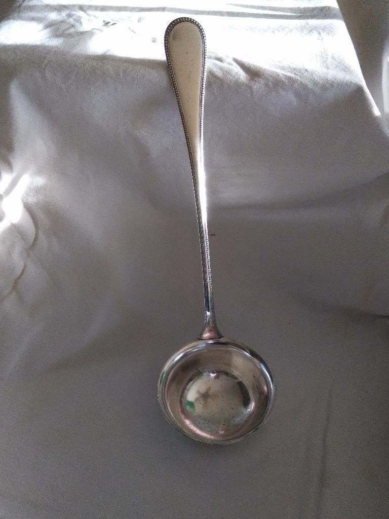 verzilverde SOEPLEPEL met parelrandje, 30 cm,  van WMF, Antiek en Kunst, Antiek | Bestek, Ophalen of Verzenden