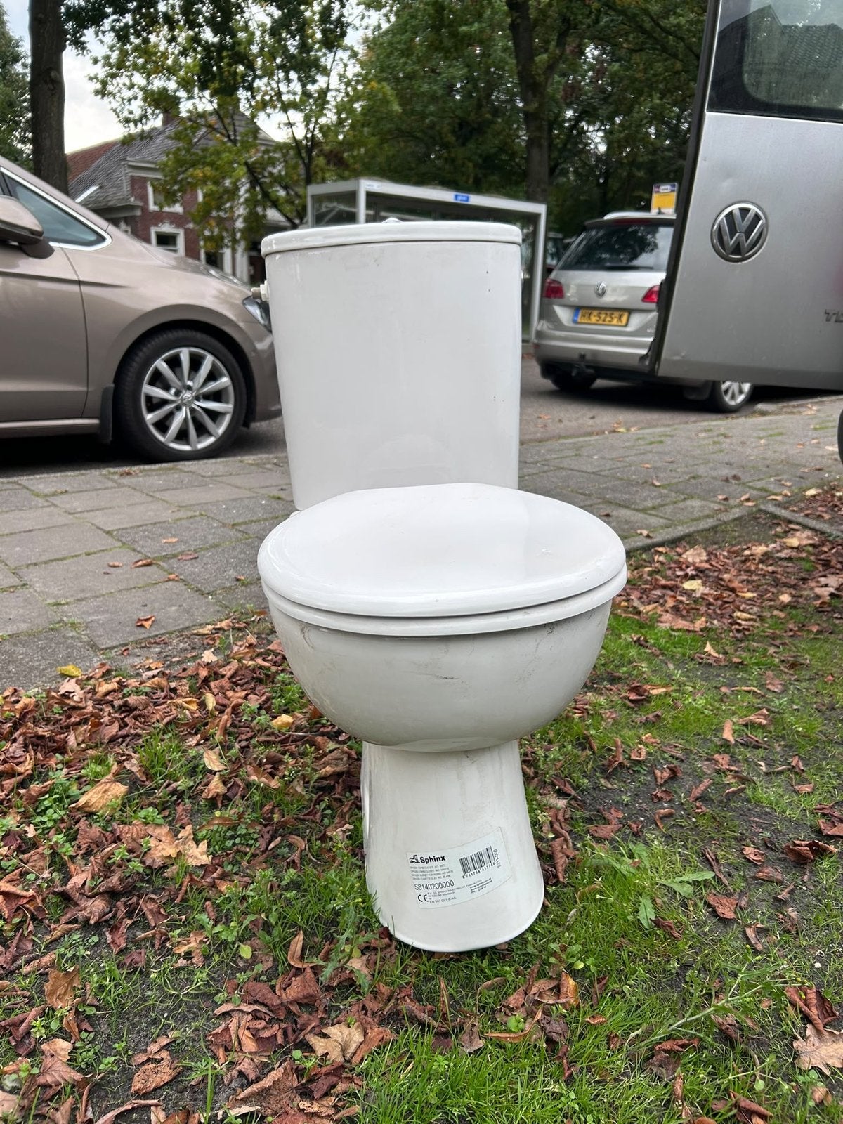 Nieuw toilet met stortbak, Ophalen of Verzenden, Gebruikt, Toilet