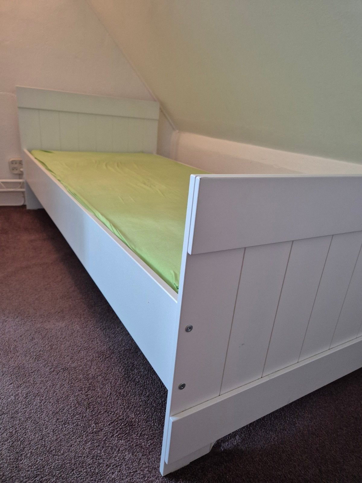 Eenpersoonsbed met lattenbodem en matras, Ophalen, Gebruikt, 90 cm, Eenpersoons