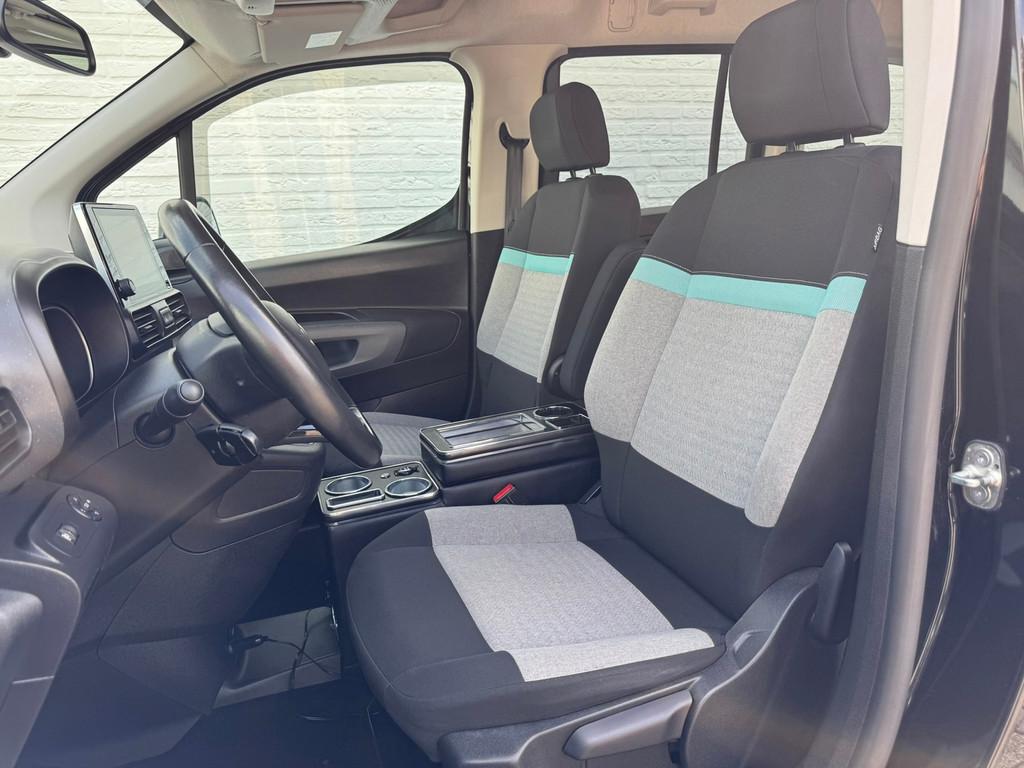 Citroen Berlingo XL 1.2 PureTech Shine 7p Trekhaak All-Seaso, Voorwielaandrijving, Stof, Gebruikt, Euro 6
