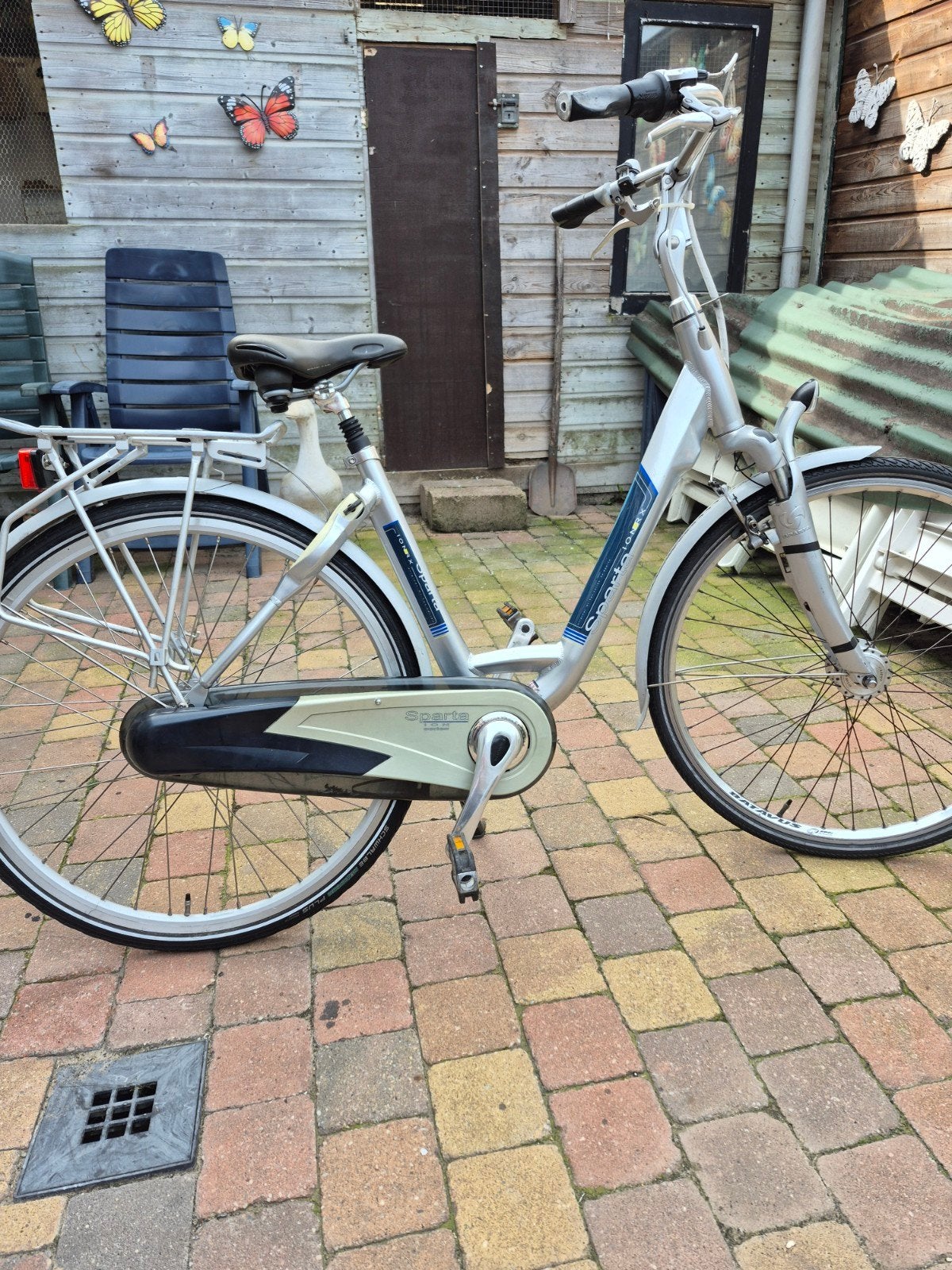 mooie en goed werkende damesfiets, Ophalen of Verzenden, Zo goed als nieuw, Overige merken, Versnellingen