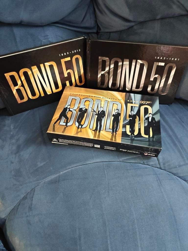 Bond 50 - Celebrating Five Decades of 007 DVD Boxset, Boxset, Actiethriller, Ophalen of Verzenden, Zo goed als nieuw