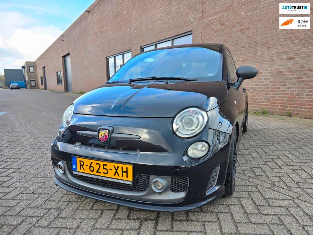 Fiat 500 1.4 T-Abarth Competizione Beste Prijs Garantie!, Voorwielaandrijving, 15 km/l, 4 cilinders, Leder en Stof