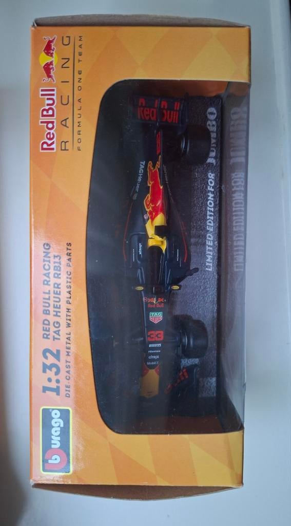 Burago Red Bull Racing RB13 Max Verstappen 1:32, Ophalen
