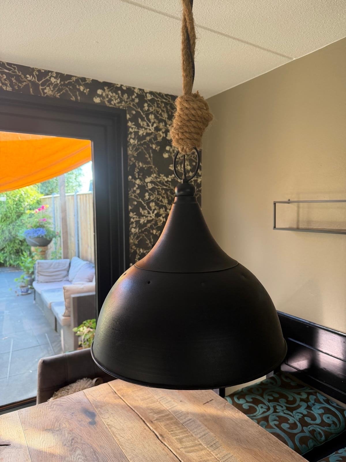 Huisinrichting: tafel, lamp, decoratiedeur, rekjes, Ophalen of Verzenden, Gebruikt