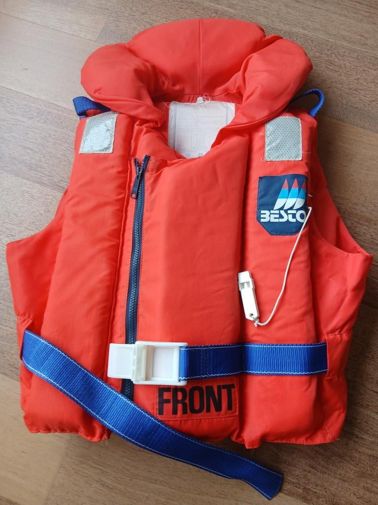 Zgan survival reddingsvest geschikt voor waterskien., Ophalen, Zo goed als nieuw, Dame of Heer, Reddingsvest of Zwemvest
