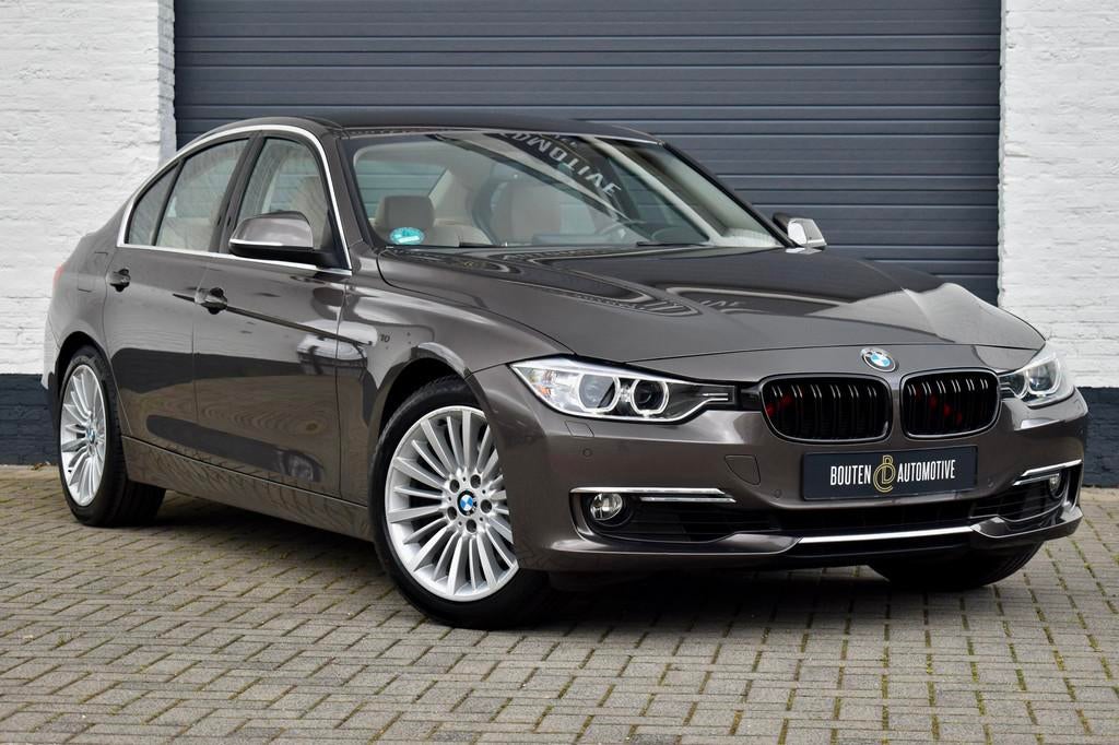 BMW 3-serie 328i High Executive | Camera | H&K | Xenon |, Automaat, Achterwielaandrijving, Gebruikt, Beige