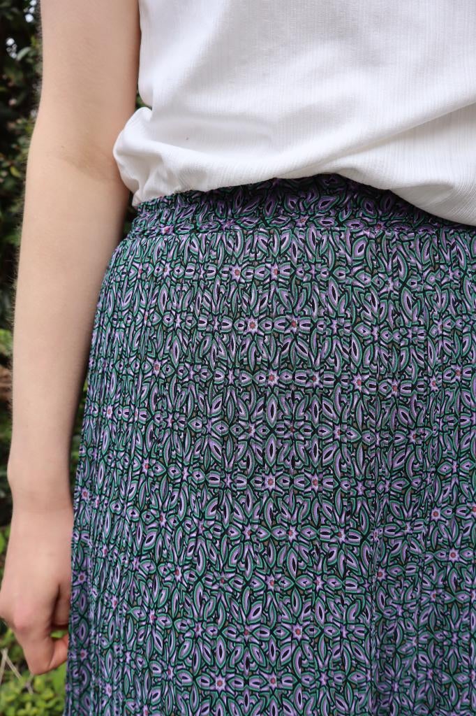 Bloemenrok maat M/L, Kleding | Dames, Rokken, Floral, Maat 42/44 (L), Ophalen of Verzenden, Zo goed als nieuw