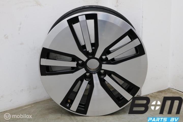 Org 1 losse 17 inch velg VW Passat 3G B8 3G0601025AM, Gebruikt, Velg(en)