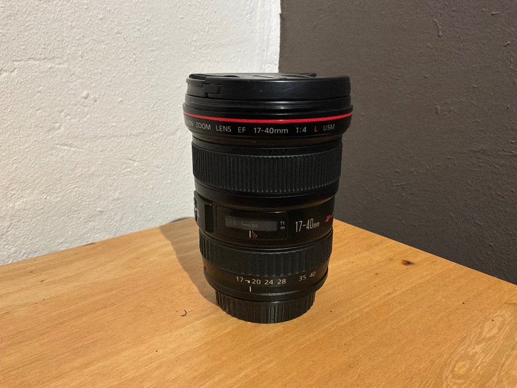 Canon  ef17-40f4 L, Canon, Zo goed als nieuw, Canon EF, Zonnekap