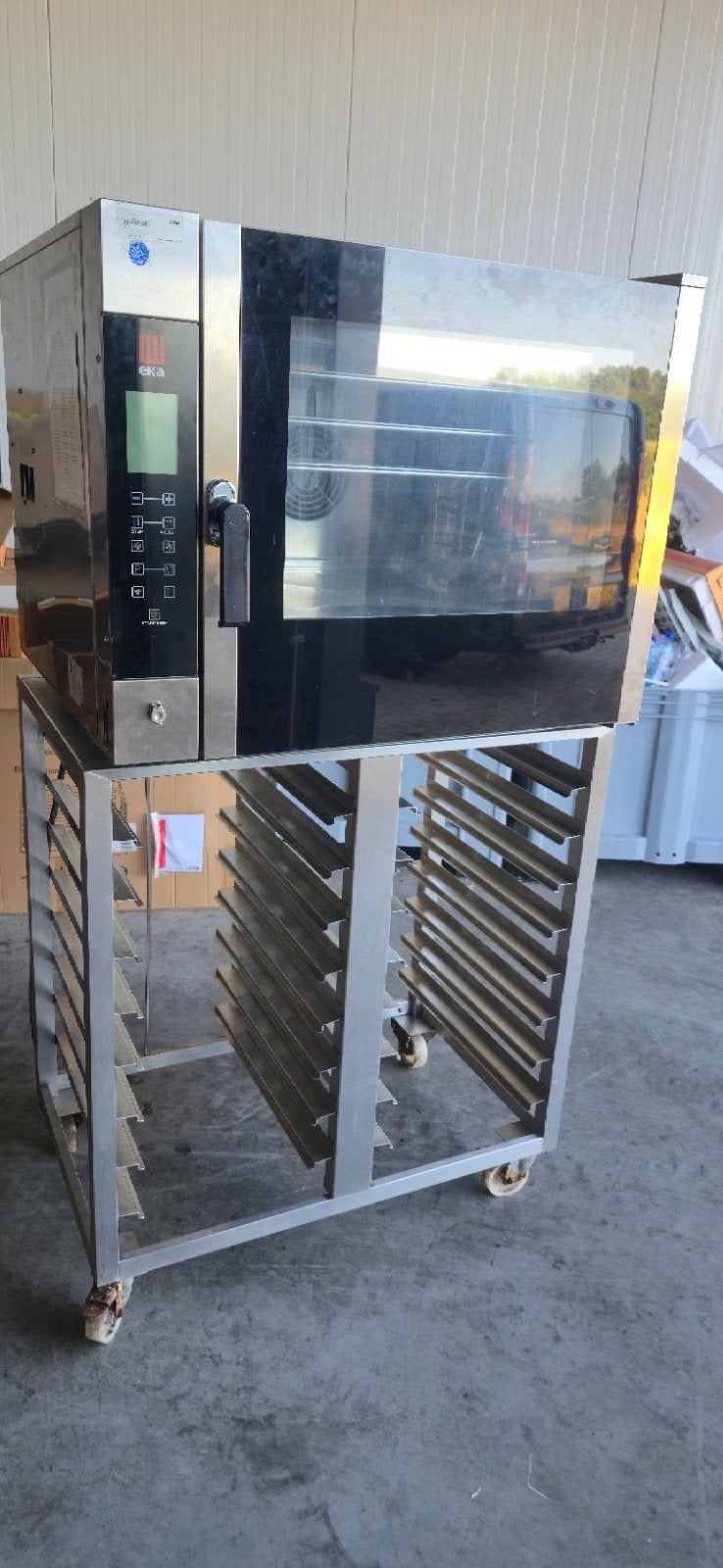 Professionele EKA combisteamer / heteluchtoven – horeca, Ophalen