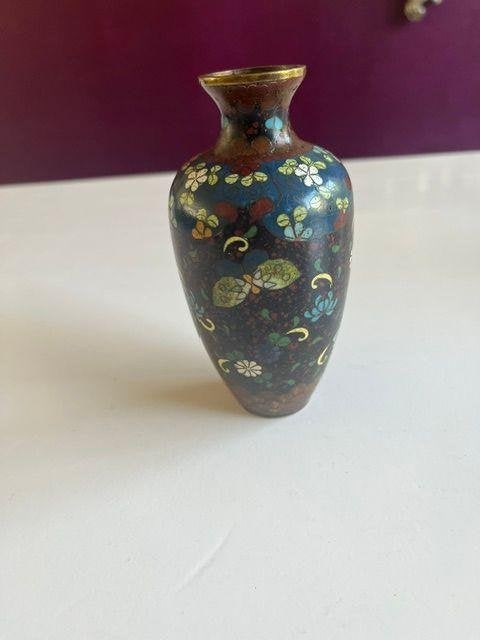 Oud Koperen Cloisonné Vaasje met Bloemdecoratie, Ophalen, Gebruikt