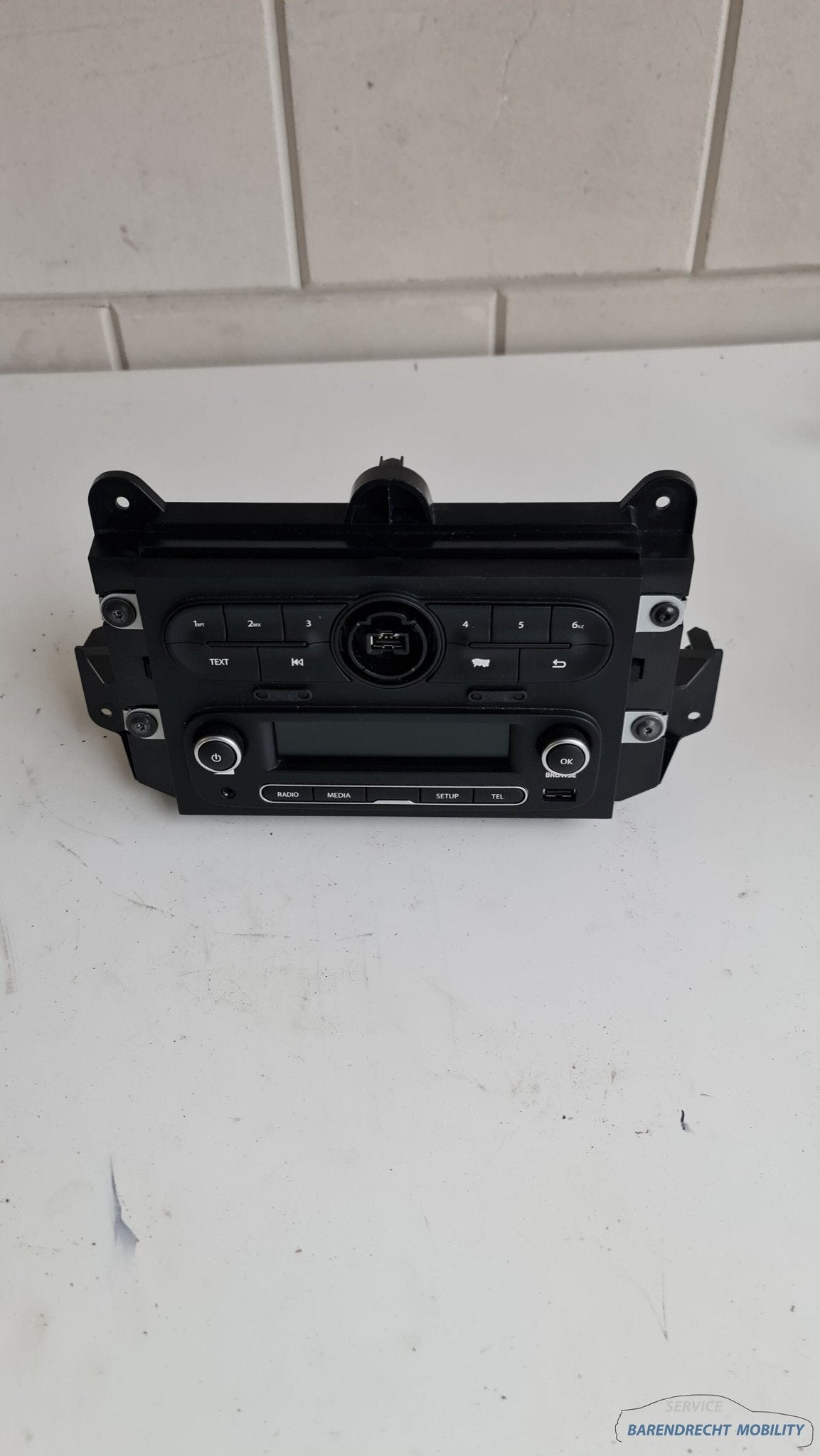 Renault Twingo III 3 Navigatie Systeem 281153690R Navi Nav M, Renault Group, Gebruikt, Contact.group@renault.com, Renault