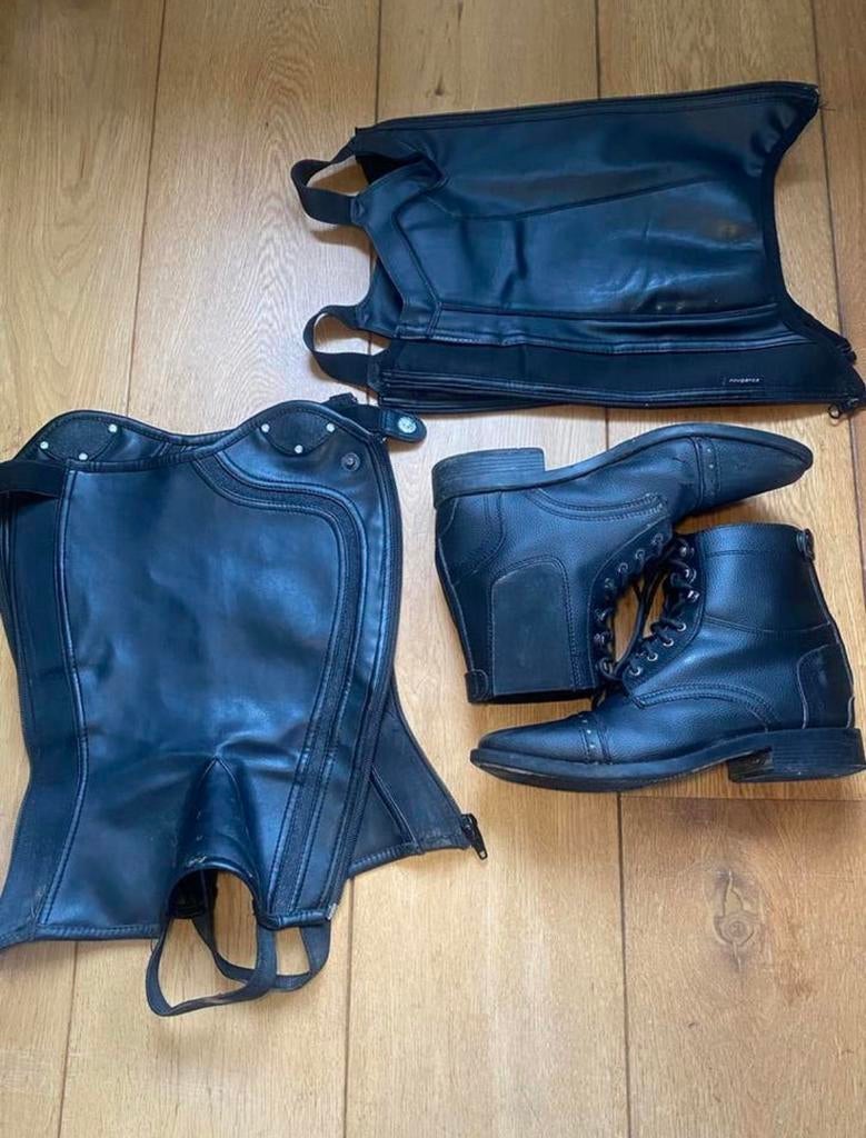 Paardrijlaarzen + 2 paar chaps, Ophalen of Verzenden, Zo goed als nieuw, Schoeisel