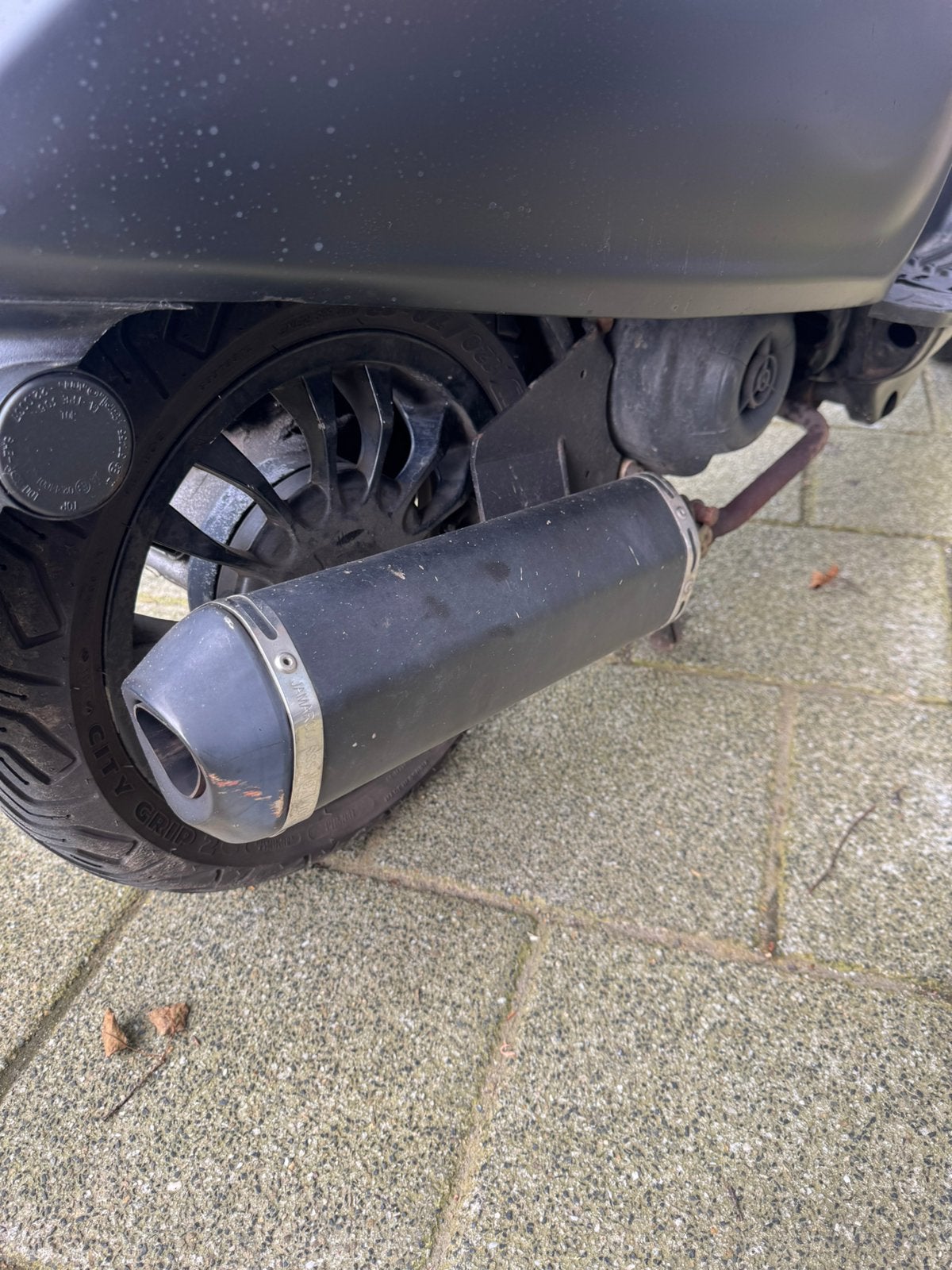 Vespa 4 takt 4v jamacrol uitlaat, Fietsen en Brommers, Brommeronderdelen | Scooters, Ophalen of Verzenden, Uitlaat, Vespa