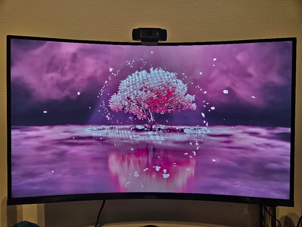 MSI MAG 32cq6f, Gaming, Curved, VA, Zo goed als nieuw