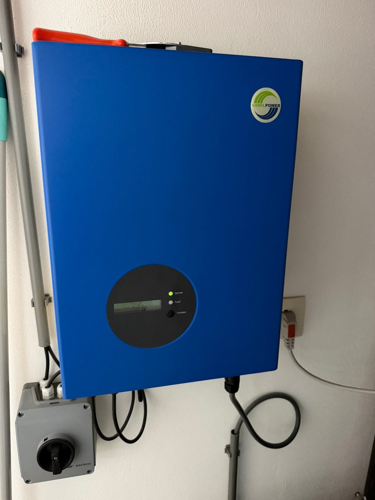 Complete set 9 zonnepanelen 2295 Wp + Samil SolarR omvormer, Ophalen, Gebruikt, Compleet systeem
