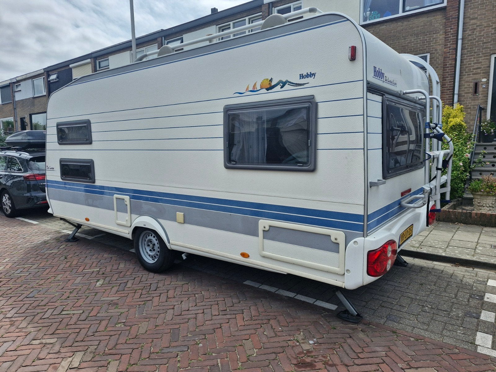 Hobby De Luxe UK 2001 - Ruime gezinscaravan, Caravans en Kamperen, Caravans, Rondzit, Hobby, Particulier, 6 tot 7 meter