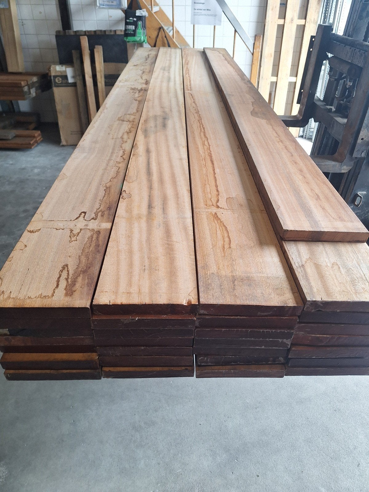 Hardhout vlonderplanken bankirai 185x28 mm geschaafd, Ophalen, Nieuw, Hout