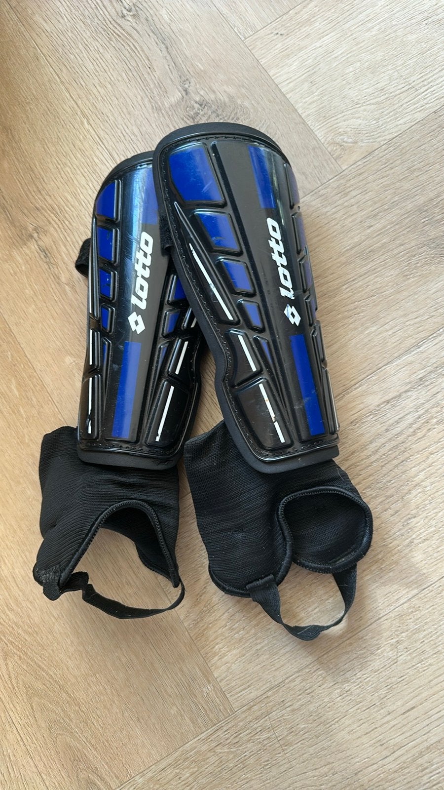 Lotto Scheenberschermers Zwart/Blauw - maat L, Maat L, Ophalen of Verzenden, Gebruikt, Overige typen