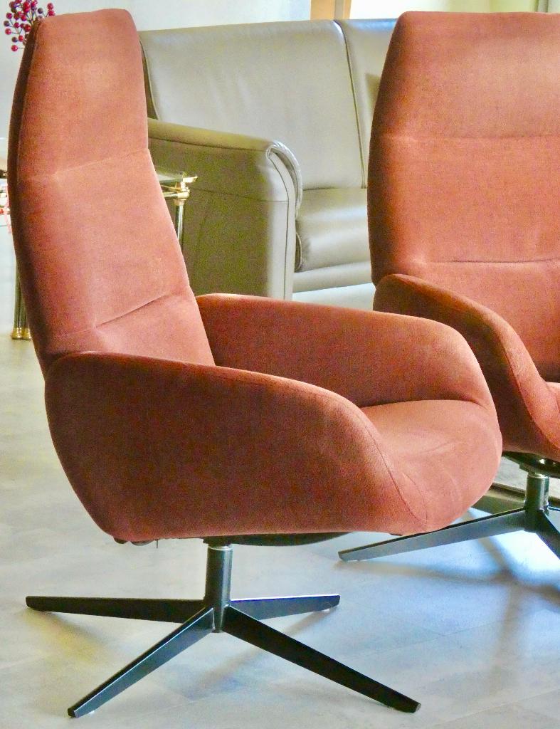 fauteuil, Ophalen, Minder dan 75 cm, Zo goed als nieuw, Stof