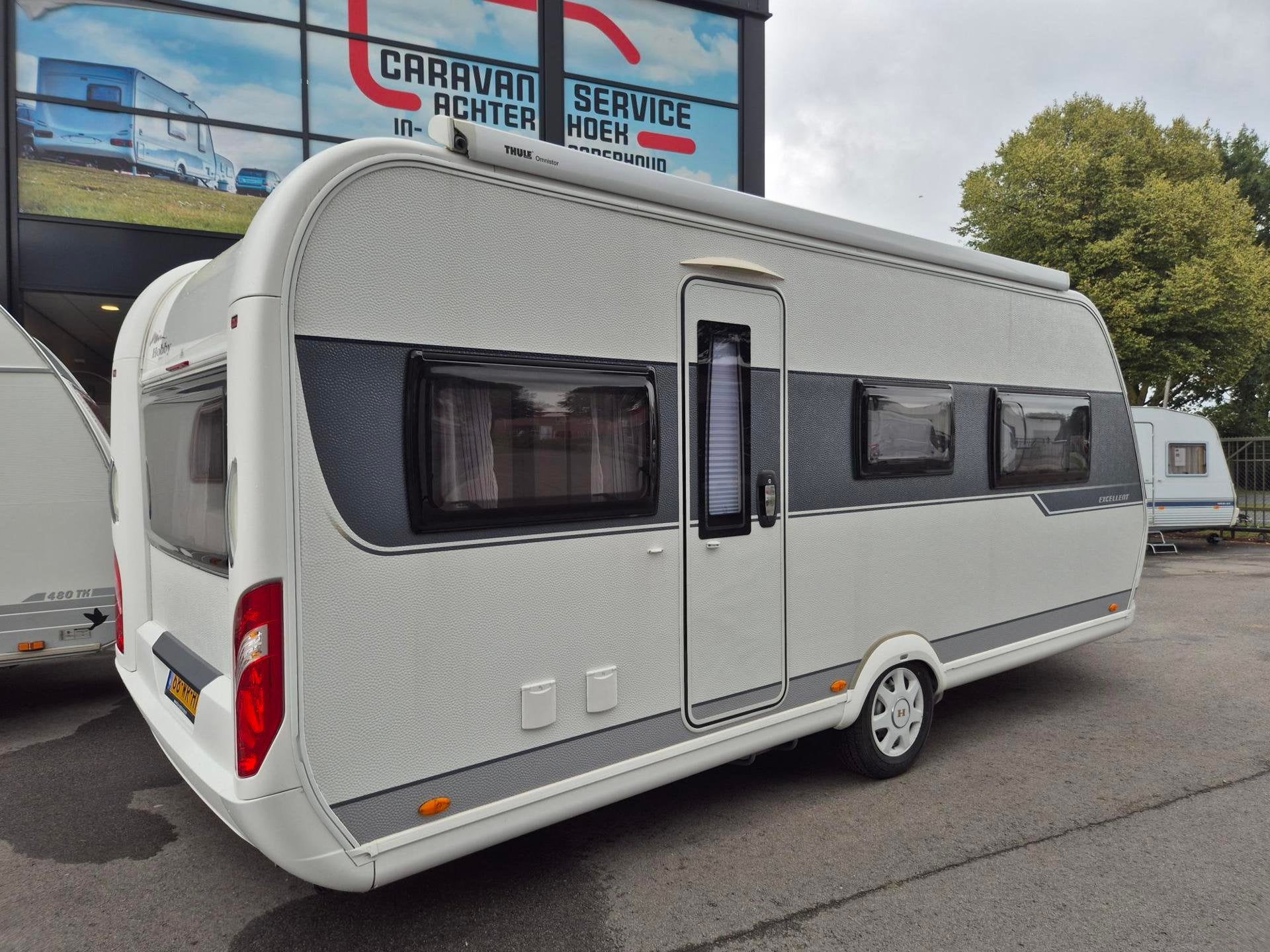 Hobby 540 UFF Nw staat. Queens bed, mover + Thule luifel, Caravans en Kamperen, Rondzit, Hobby, Bedrijf, Watertank vast