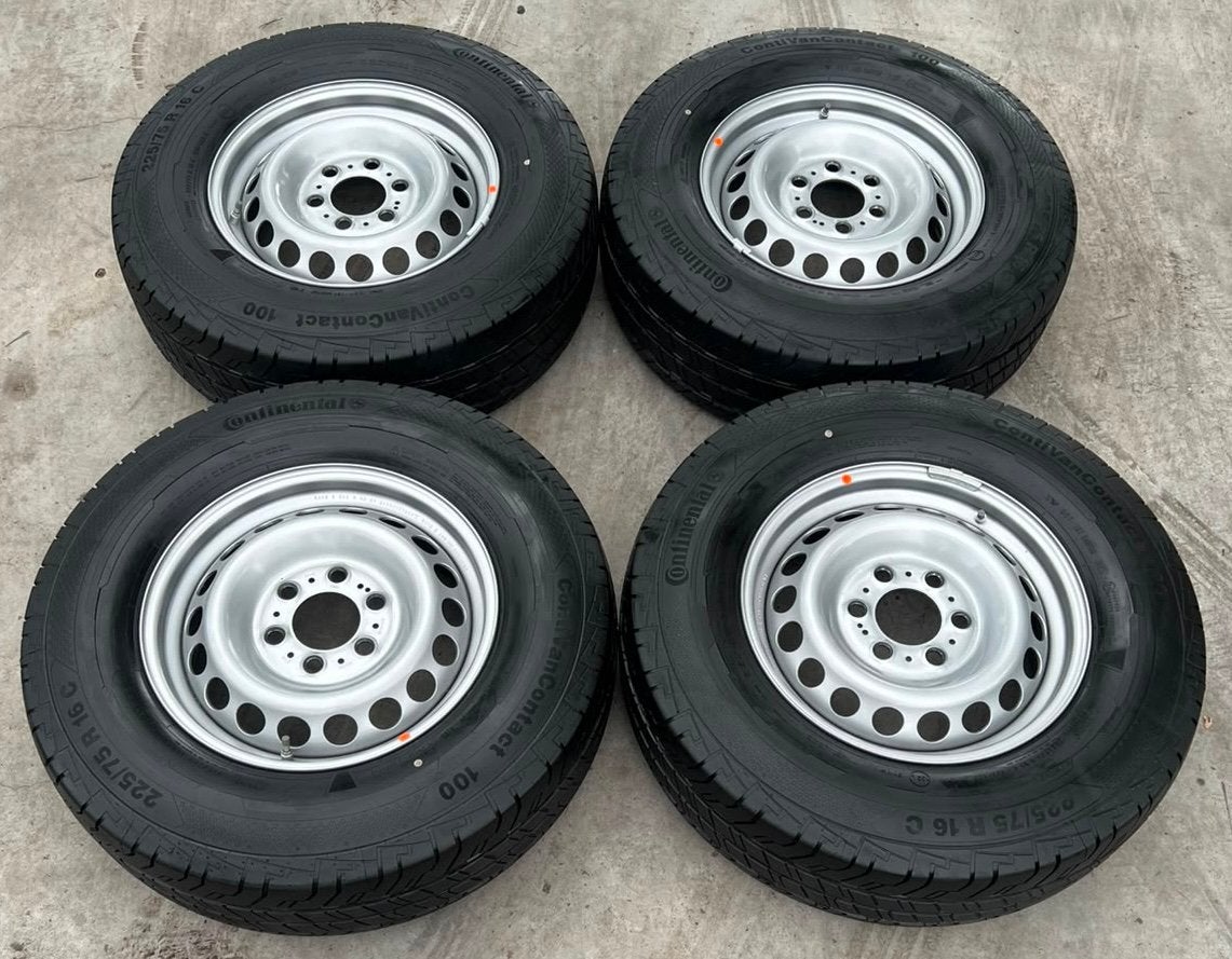 Originele Mercedes sprinter velgen banden 225 75 R16 C Conti, Auto-onderdelen, Bestelwagen, 16 inch, Banden en Velgen, Nieuw