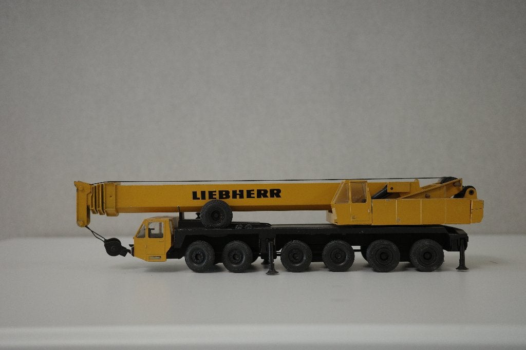 miniatuur vrachtwagen teleskoopkraan, Ophalen of Verzenden, Gebruikt, Bus of Vrachtwagen, Conrad