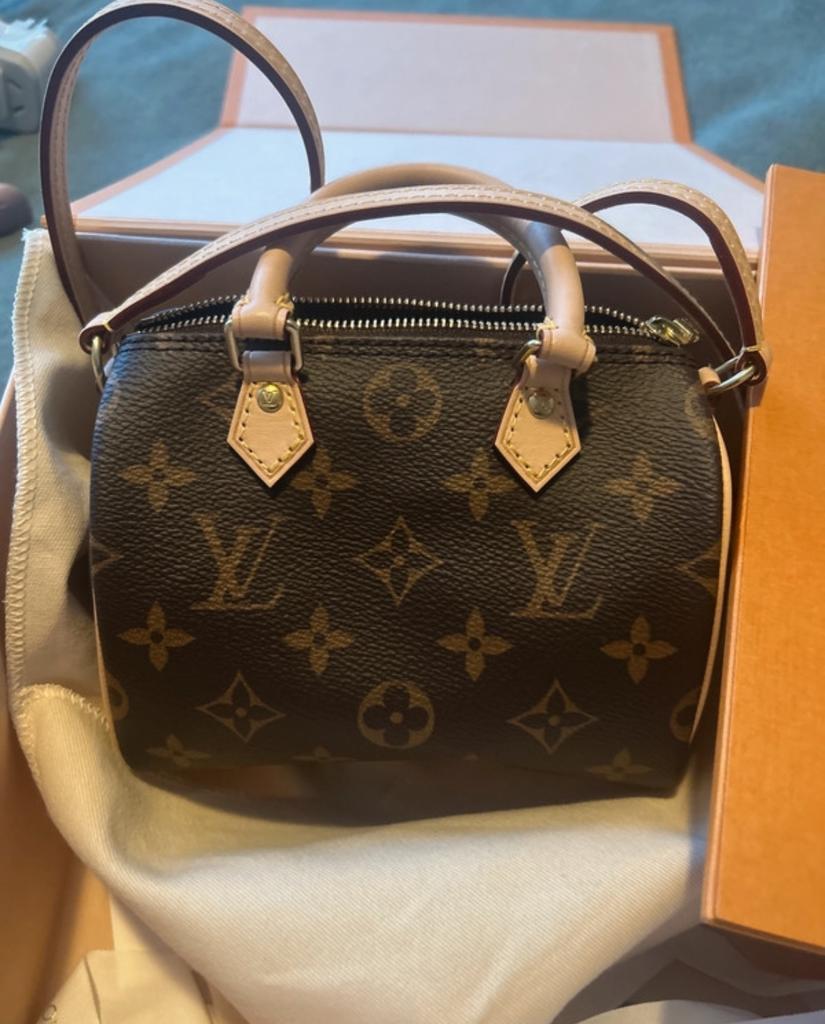 Louis vuitton nano speedy, Sieraden, Tassen en Uiterlijk, Tassen | Damestassen, Ophalen of Verzenden, Nieuw, Bruin, Handtas