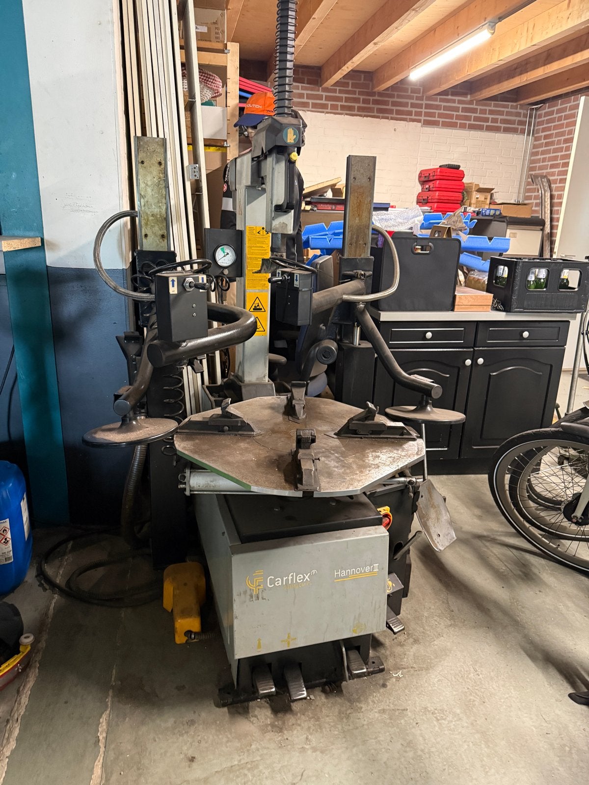Carflex Hannover II bandenapparaat, Ophalen
