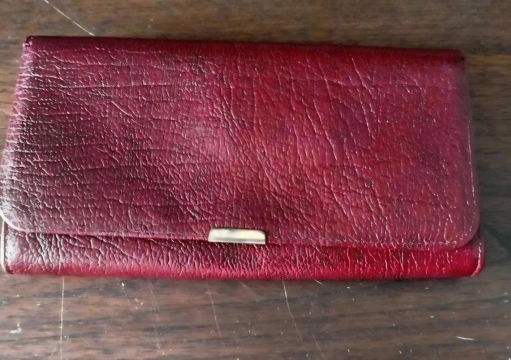 Leren portemonnee, bordeaux rood met knip, drukknop en rits, Ophalen of Verzenden, Zo goed als nieuw, Rood, Leer