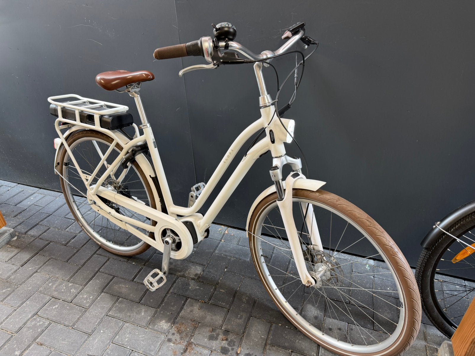 Trendy Elops damesfiets + Middenmotor + schijfrem, Overige merken, Verzenden, Versnellingen, Zo goed als nieuw