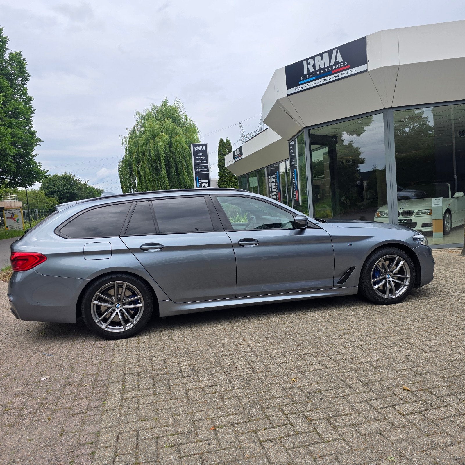 BMW 5-Serie 530i Touring M-Pakket 252pk Xdrive 12-2017  G31, Auto's, 1998 cc, 15 km/l, 4 cilinders, 2000 kg
