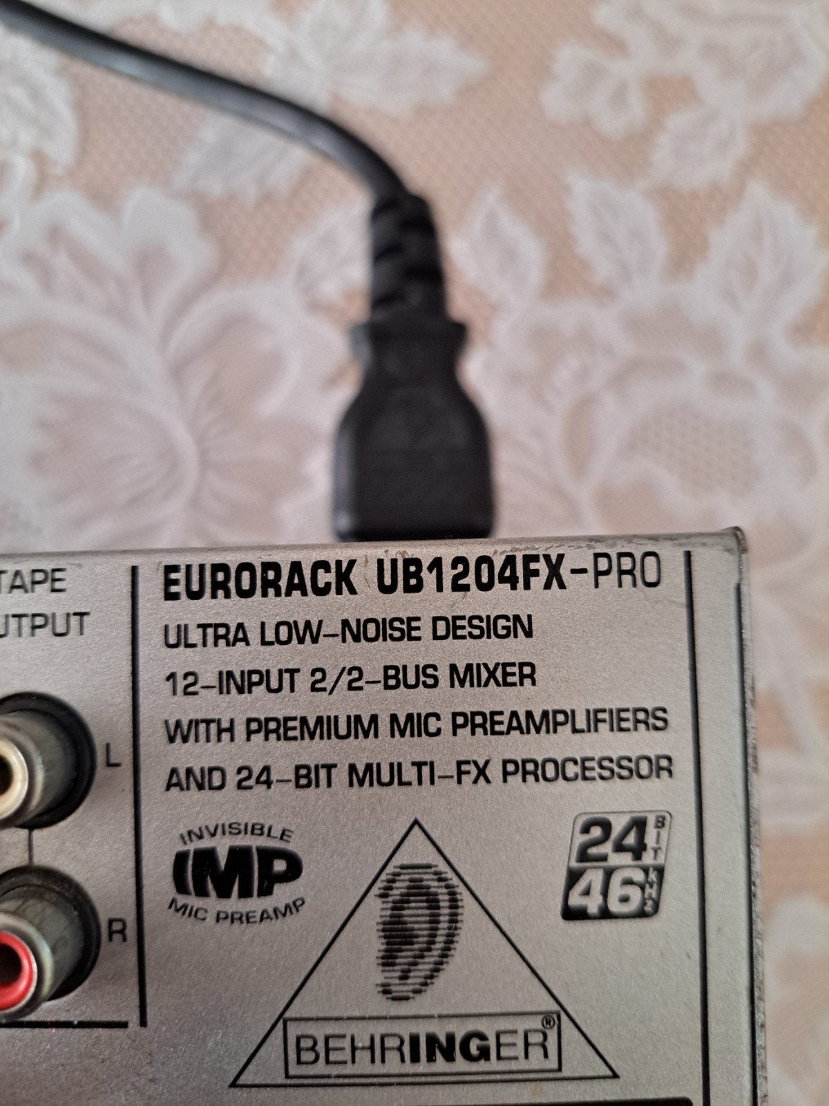 Behringer Eurorack UB1204FX-PRO Mengpaneel, Ophalen of Verzenden, Gebruikt, 10 tot 20 kanalen, Microfooningang