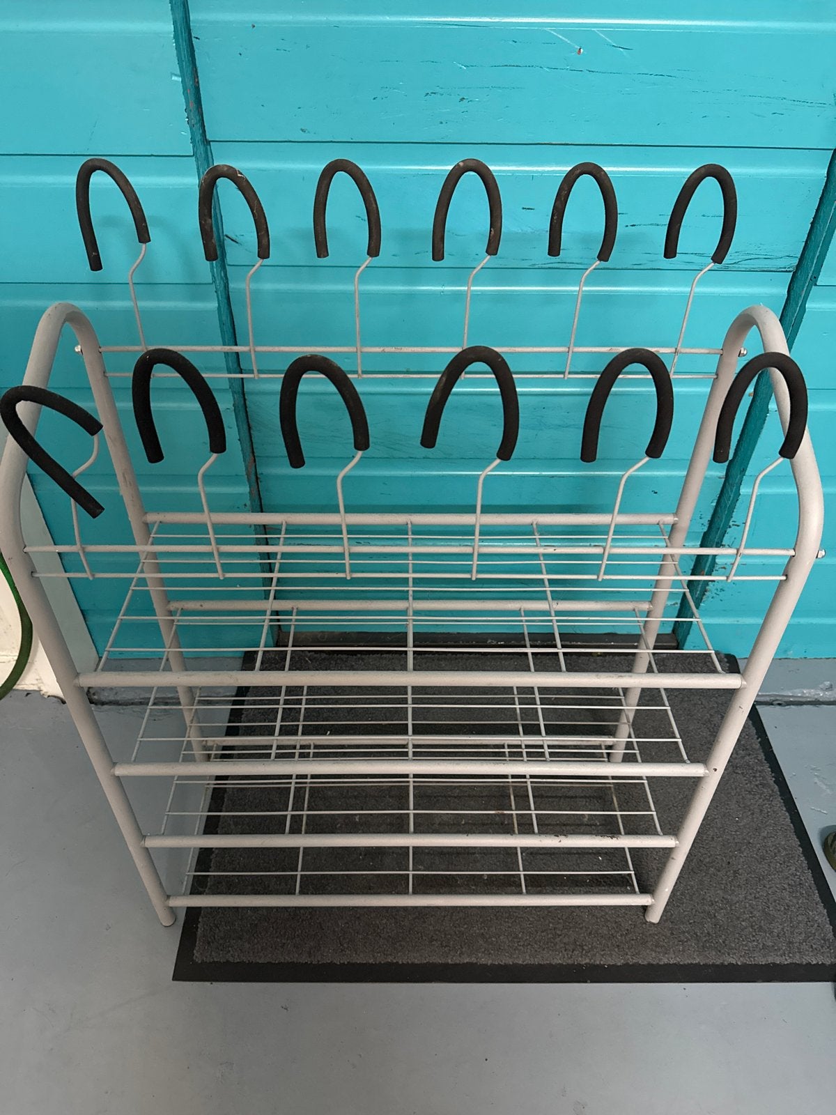 Schoenenrek met laarzenhouders, Ophalen, Gebruikt